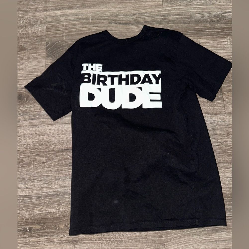 Place short sleeve  t-shirt  boys size XXl black birthday
